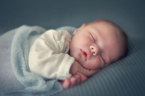 Giấc ngủ ngon sẽ giúp bé được phát triển toàn diện